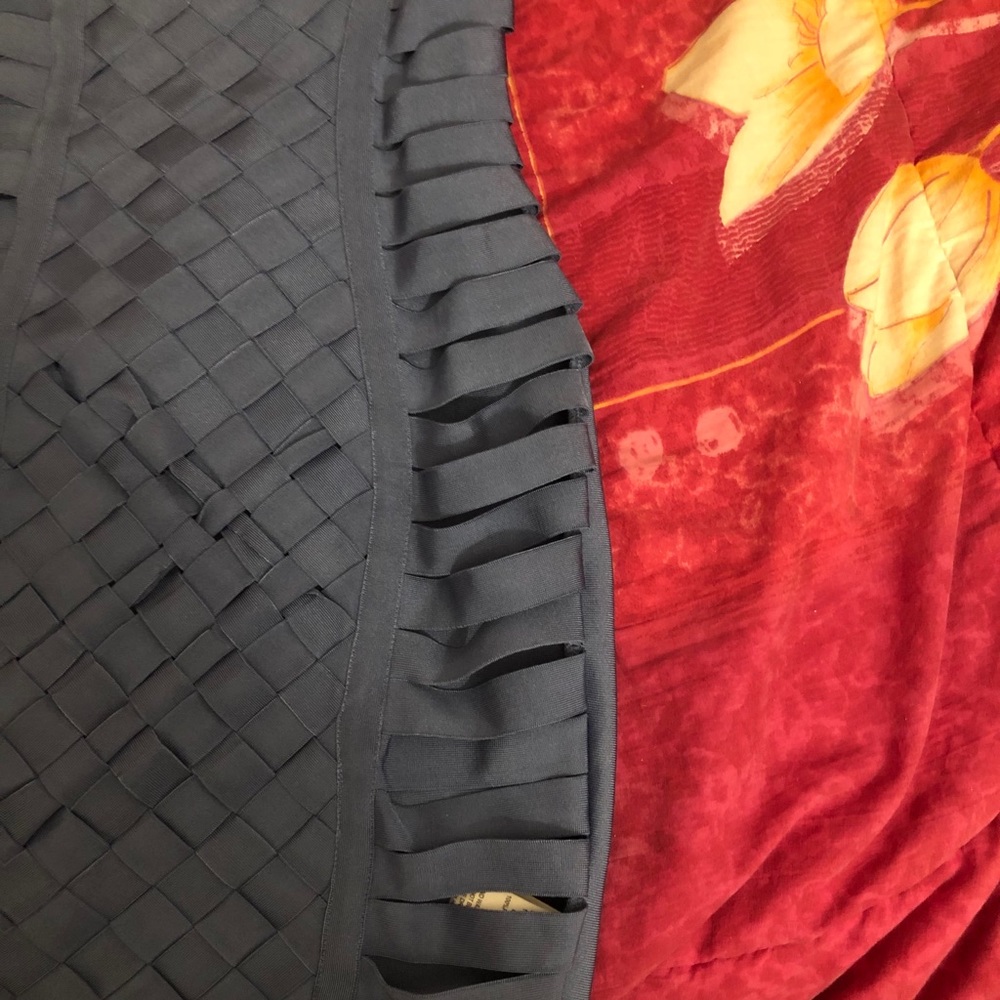 Dress - Picture 4 of 5